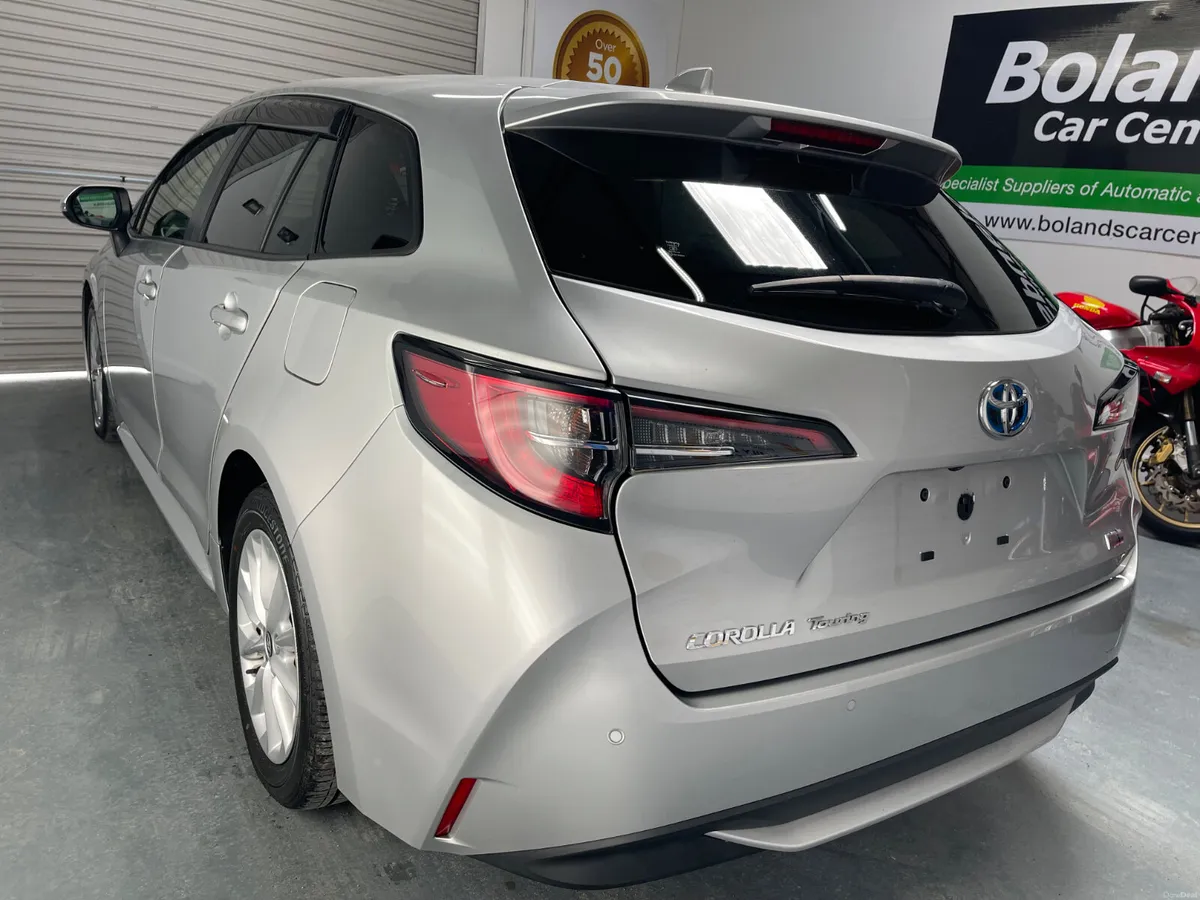 202 Toyota Corolla Hybrid 1.8 Automatic Touring - Image 5
