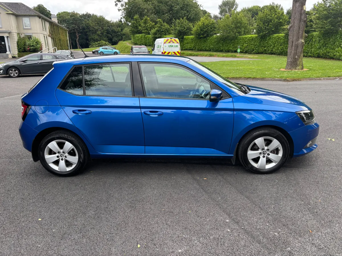 Skoda Fabia 2017 - Image 4