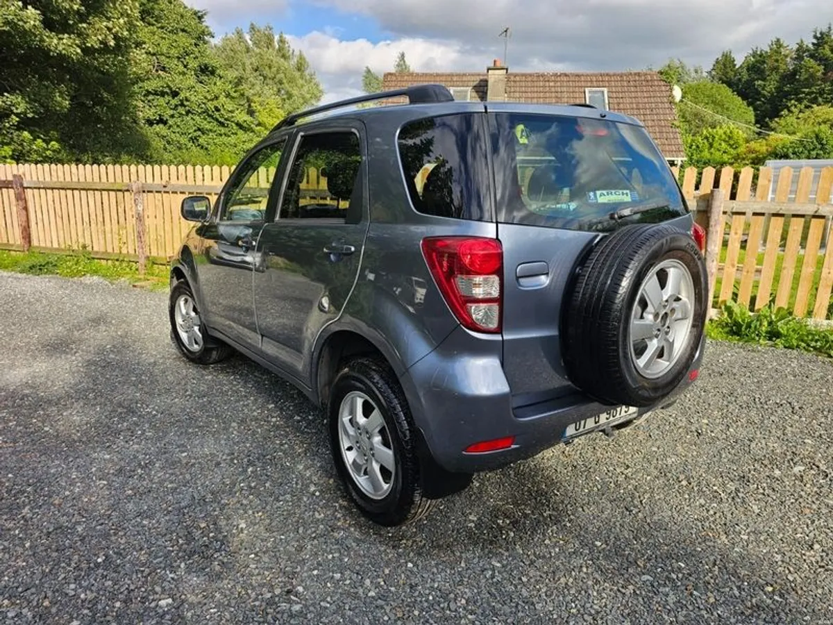 2007 Daihatsu Terios AUTOMATIC - Image 2