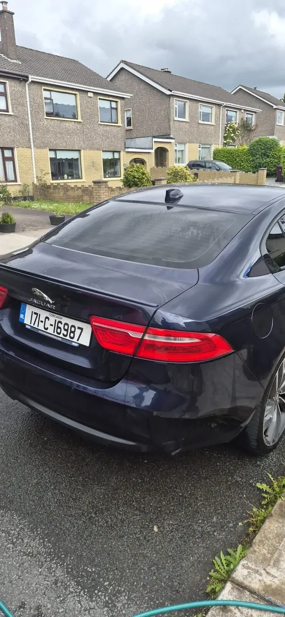 2017 Jaguar XE R-Sport/ Requires work - Image 3