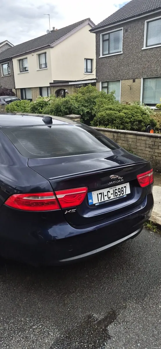 2017 Jaguar XE R-Sport/ Requires work - Image 6