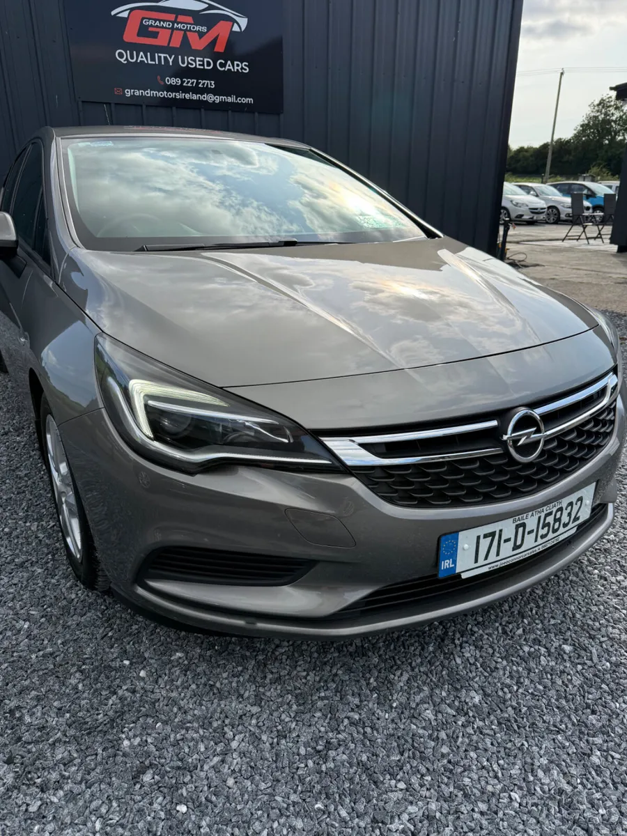 2017 Opel Astra 1.0 Petrol Low Mileage - Image 6