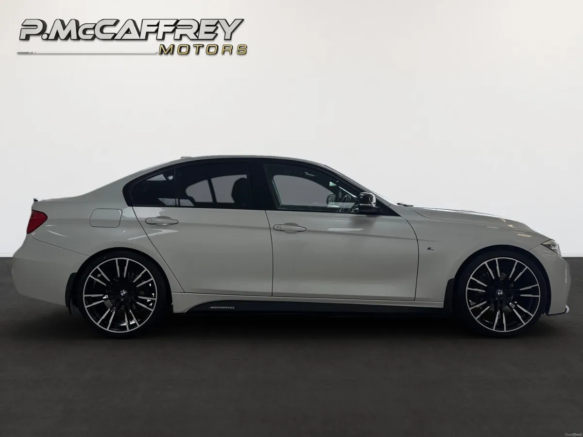 2015 BMW 320D M-SPORT F30 AUTO M-PERFORMANCE KIT - Image 4