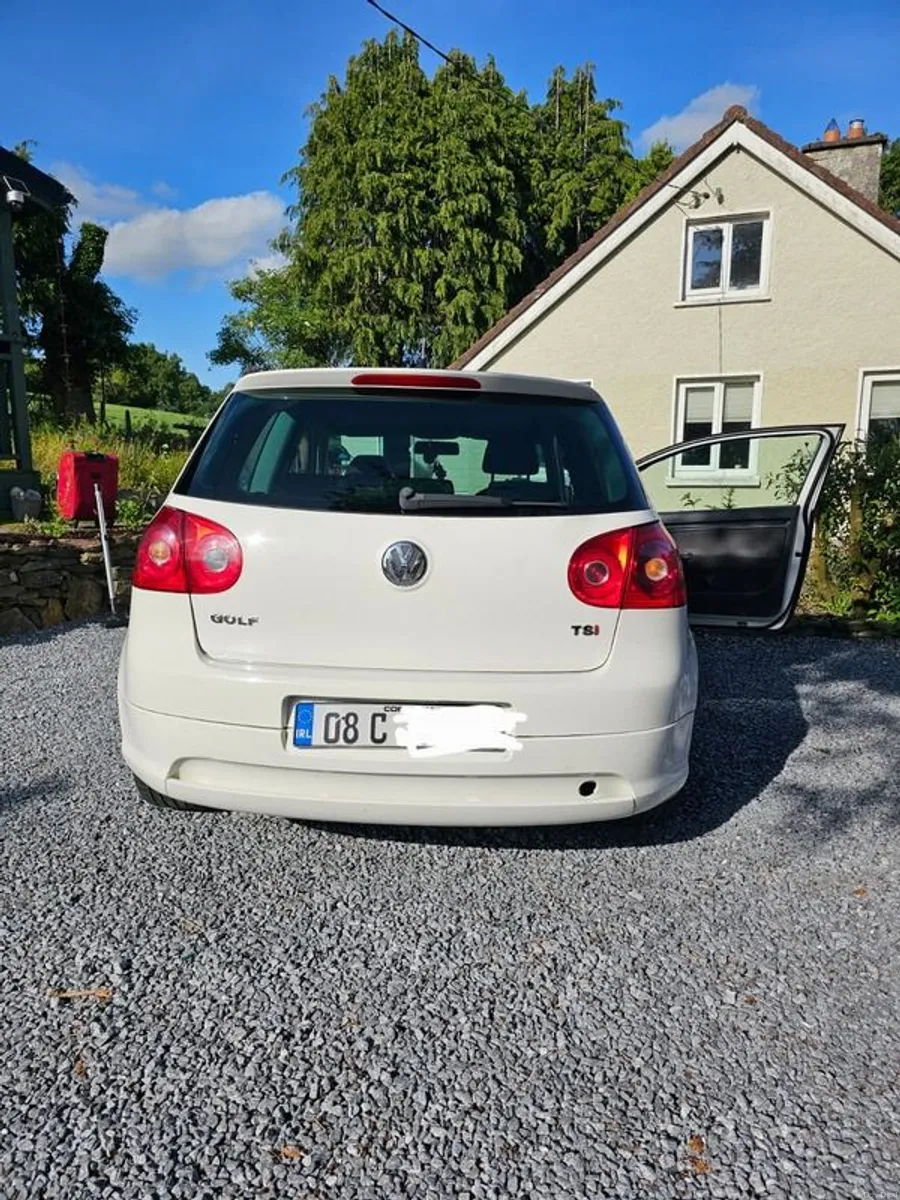 2008 Volkswagen Golf - Image 4