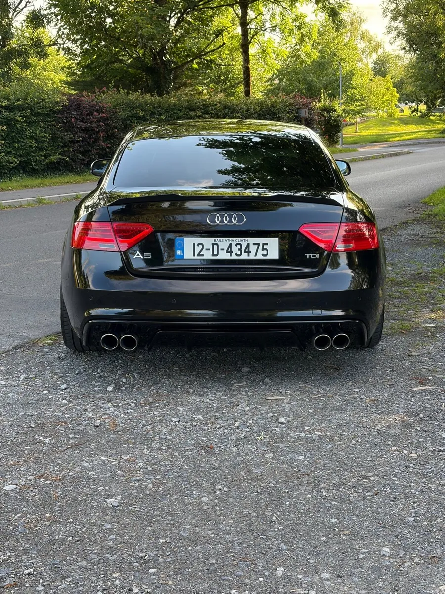 Audi A5 2012 - Image 2