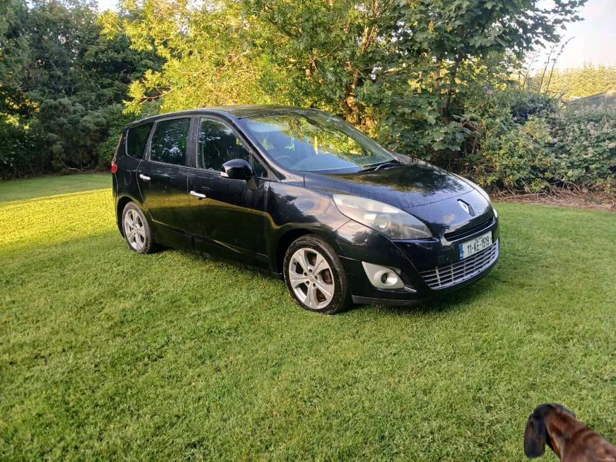 RENAULT GRAND SCÉNIC 7 SEATER AUTO DIESEL - Image 1