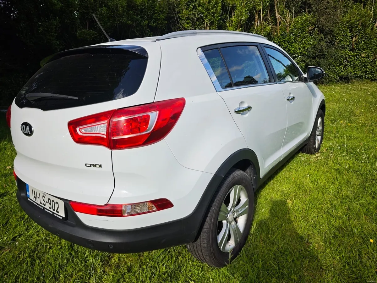 2014Kia Sportage 1.7CRDi-Excellent Condition - Image 3