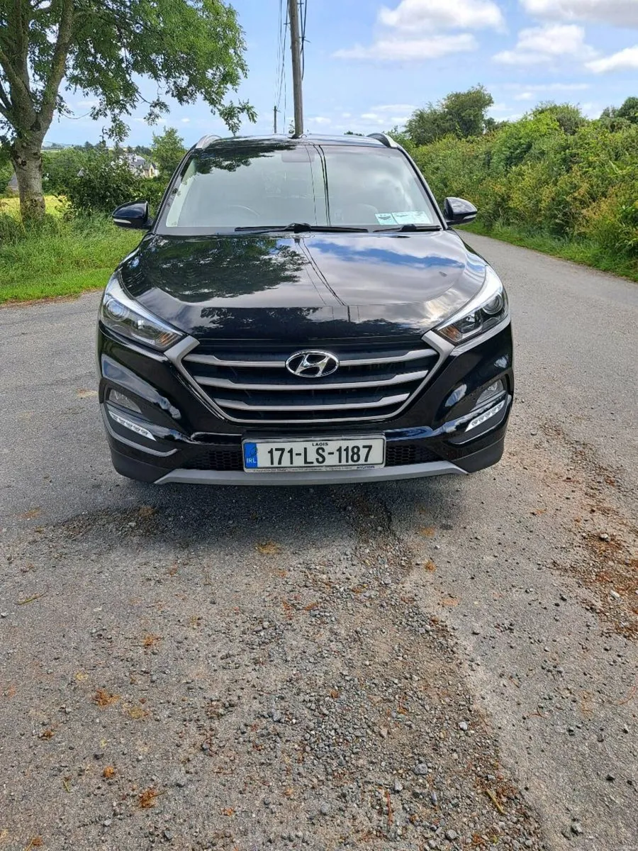 171 Hyundai Tucson Executive Model - Image 4