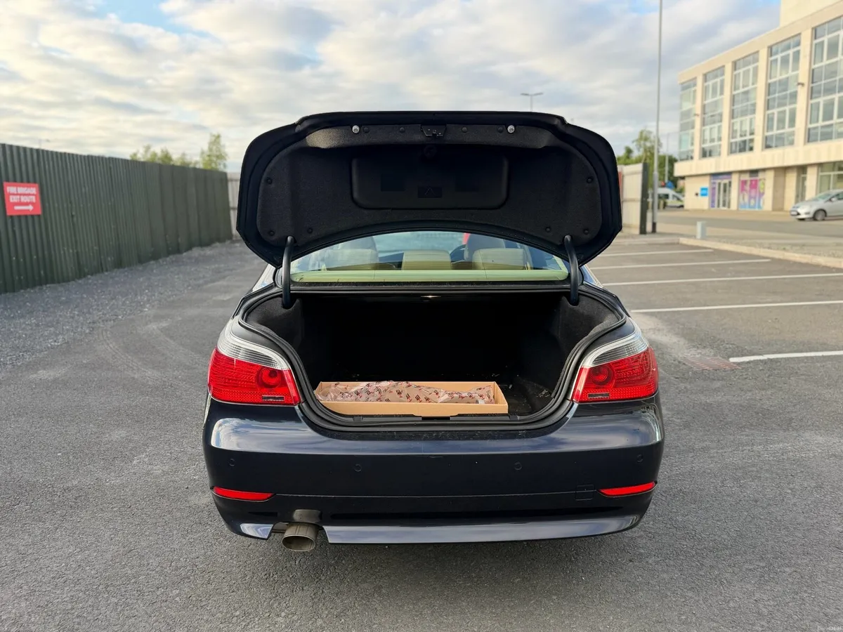 BMW 520D MANUAL - Image 6