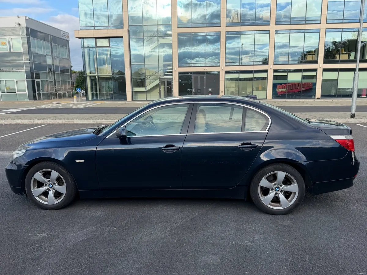 BMW 520D MANUAL - Image 2