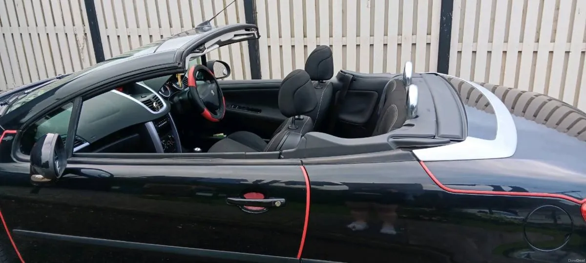 Car - Image 6