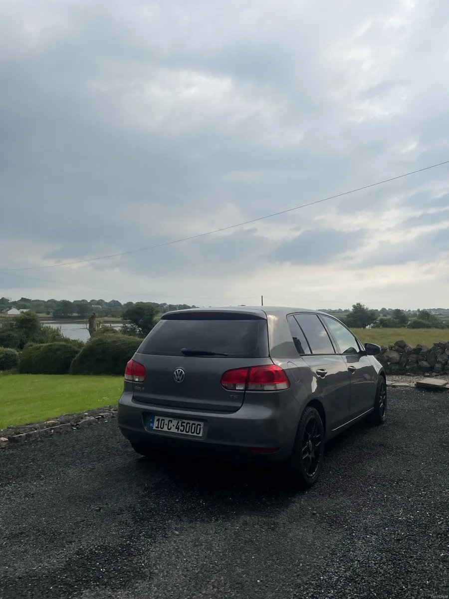 Volkswagan Golf 1.4l petrol - Image 1