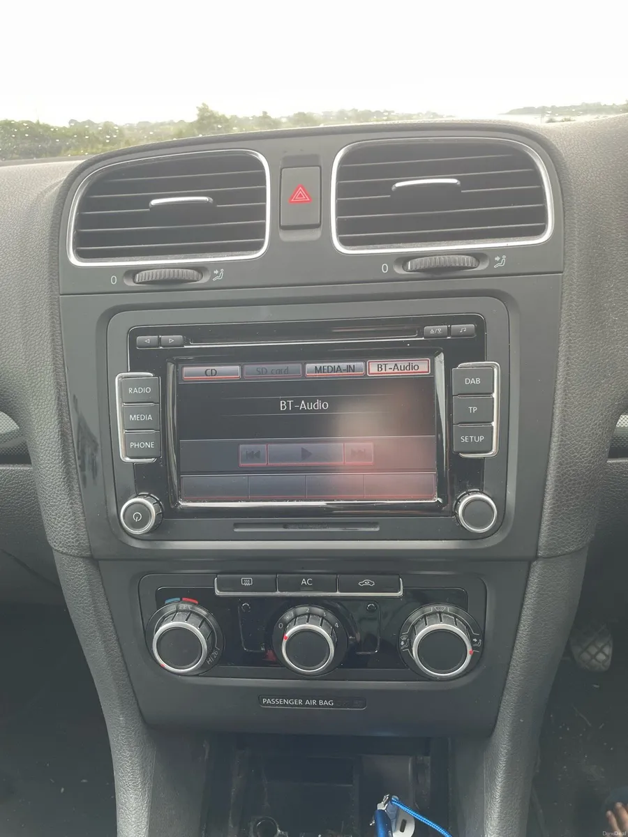 Volkswagen Golf GTI - Image 5