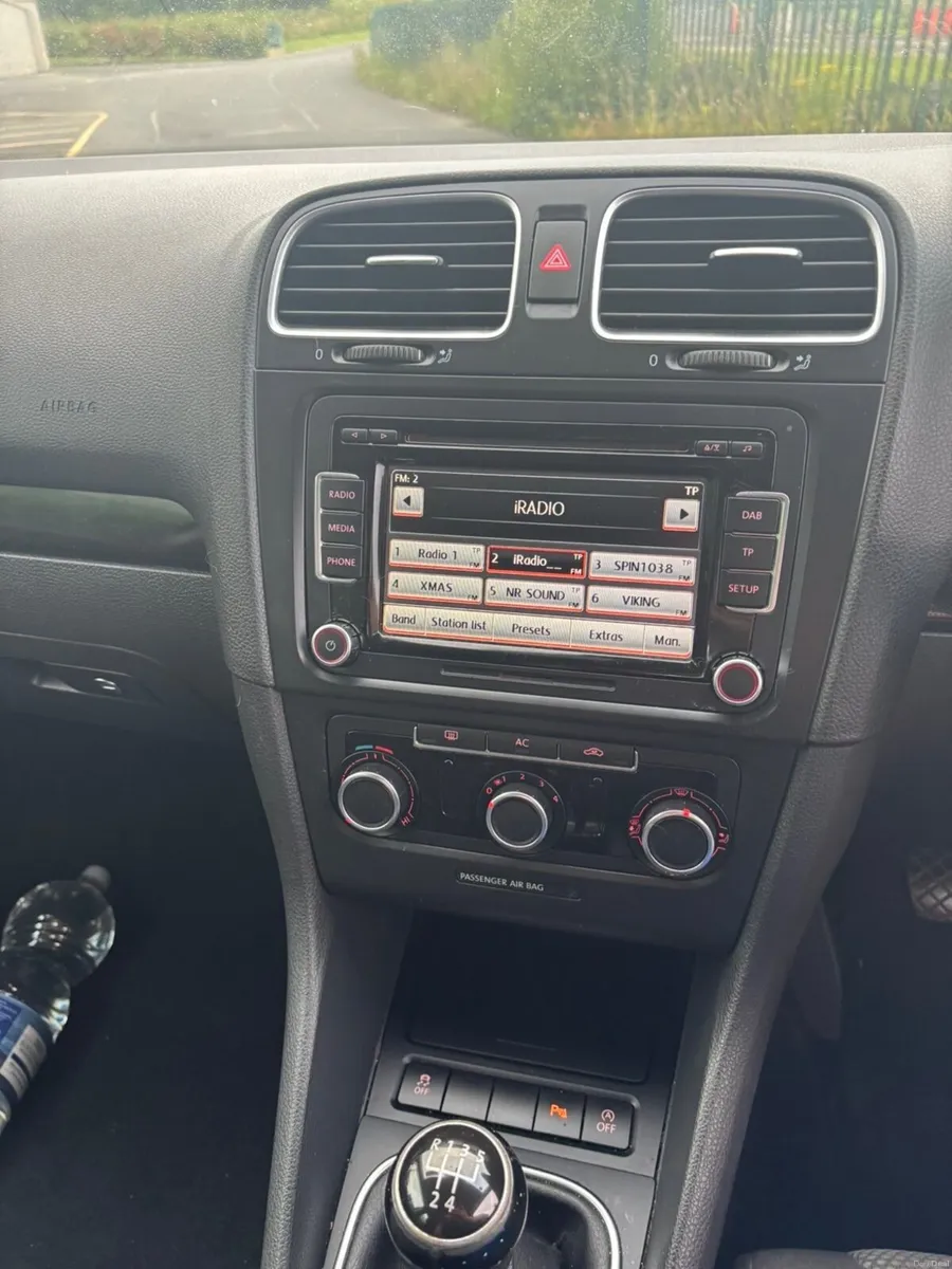 Volkswagen Golf 2011 - Great Condition - Image 2