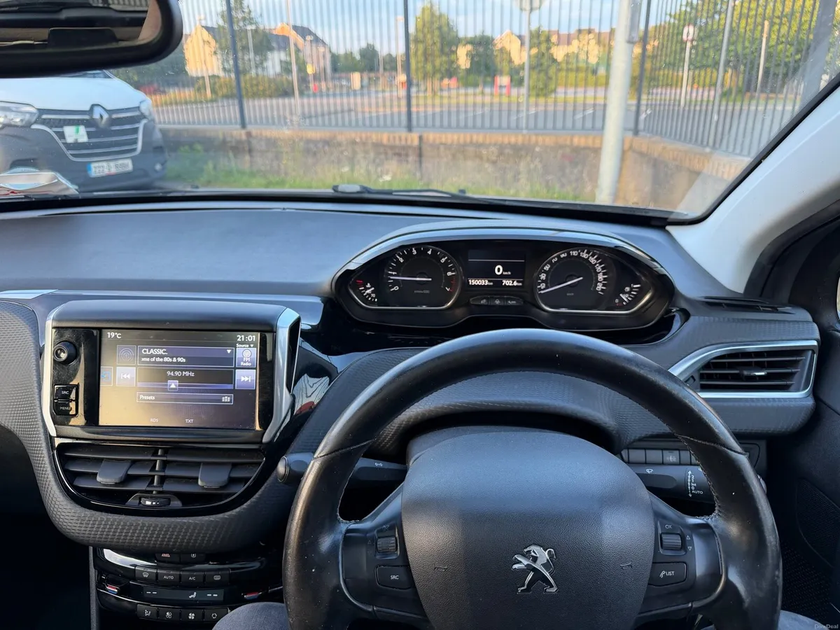 Peugeot 2008  2015  low milage - Image 3