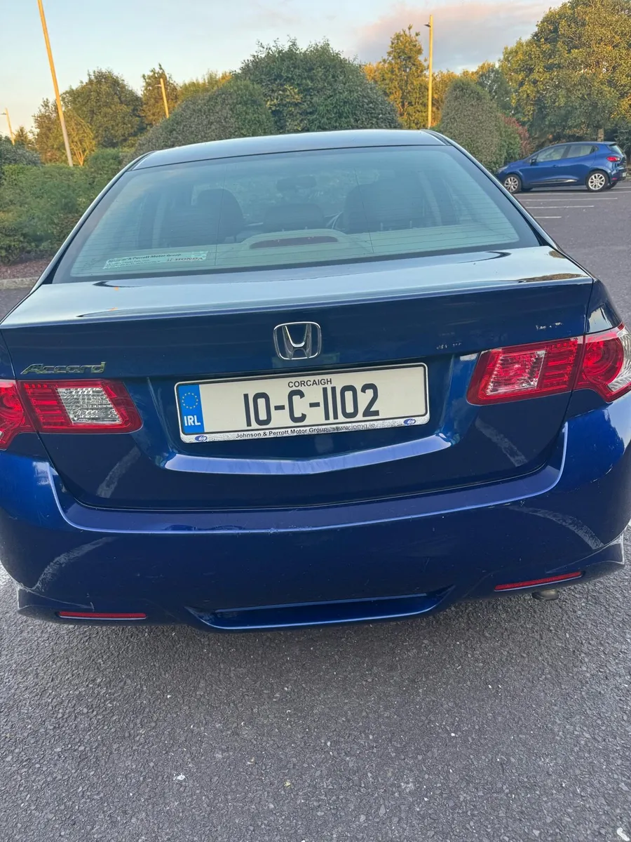 Honda Accord for Sale 2010 - Image 4