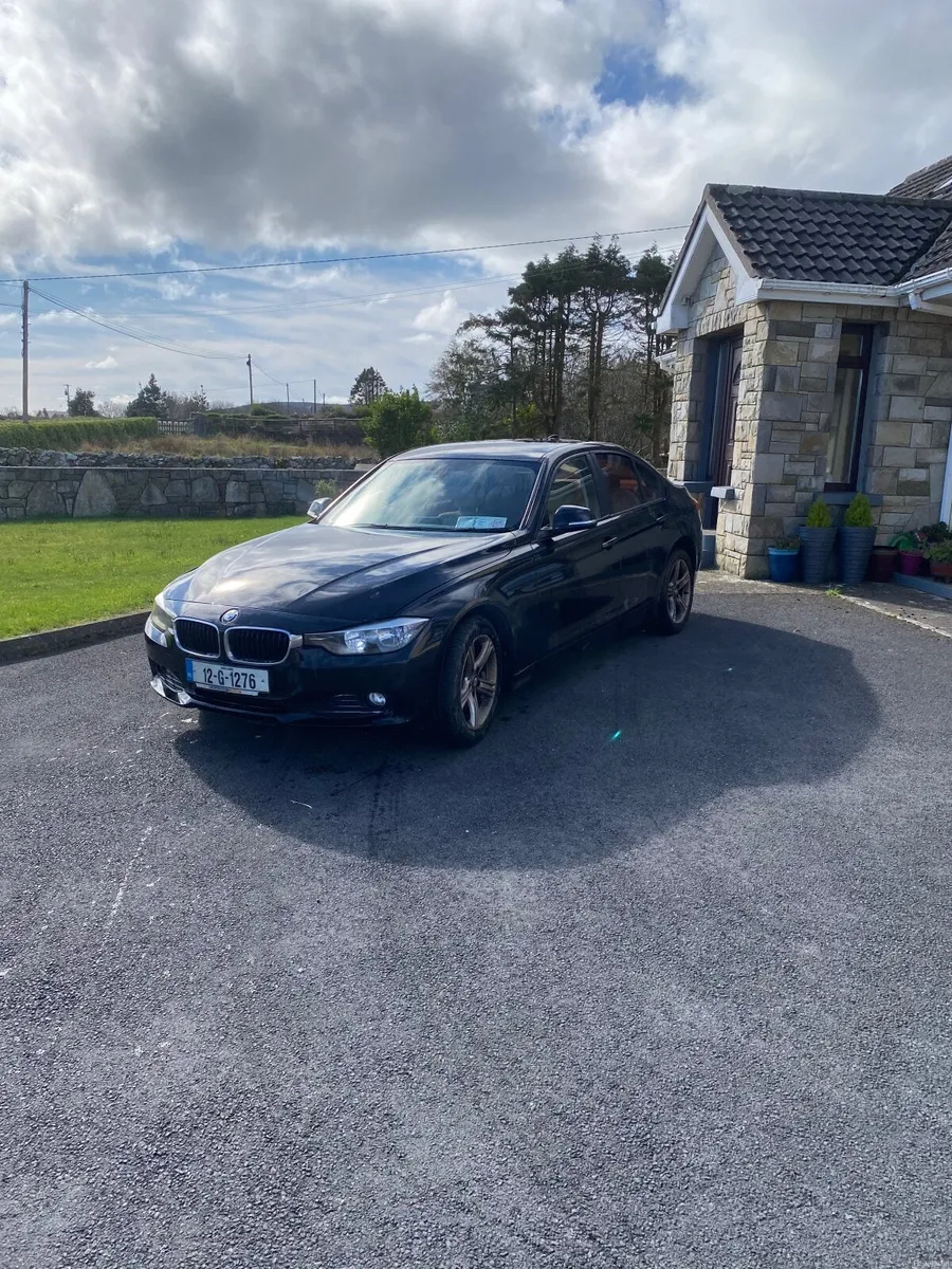 BMW 3-Series 2012 - Image 2