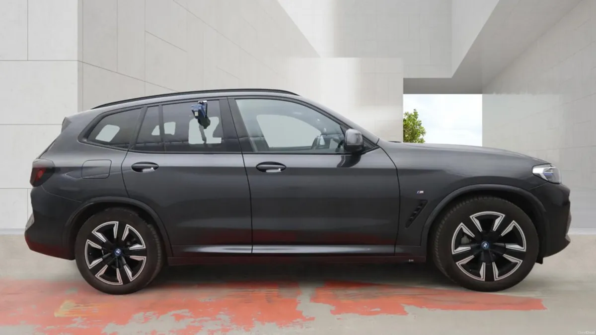 BMW IX3 210KW 80KWH M SPORT - 2023 - Image 2