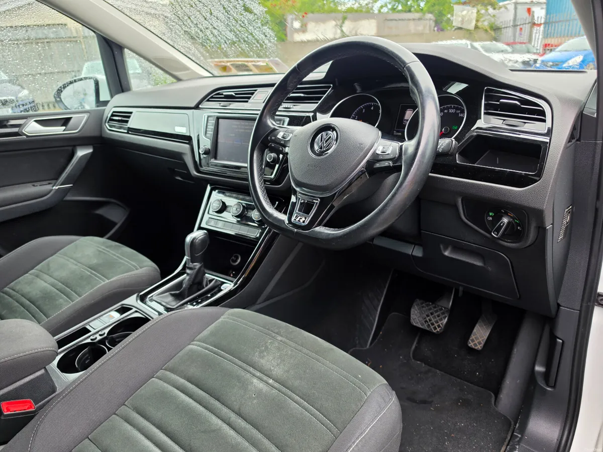 162 VOLKSWAGEN TOURAN *1.4Tsi*AUTO* - Image 6