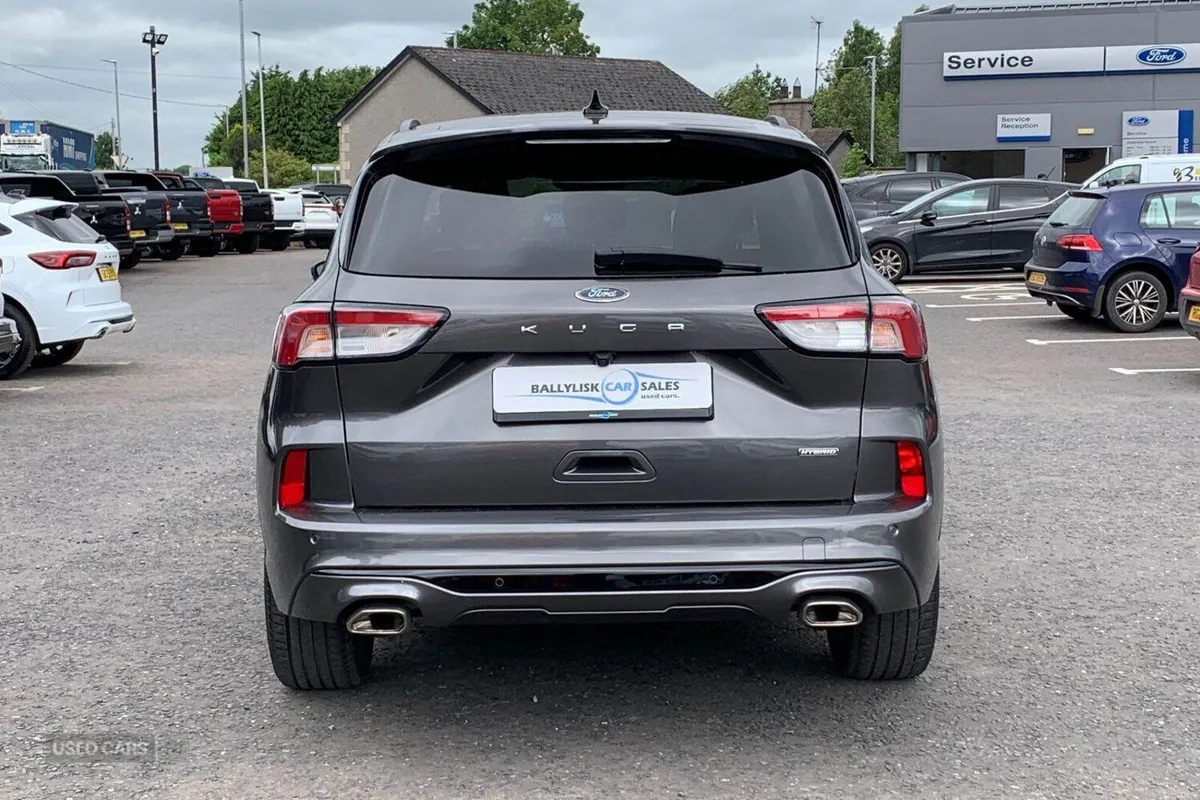 Ford Kuga 2.5h Duratec FHEV ST-Line X Edition Magn - Image 5