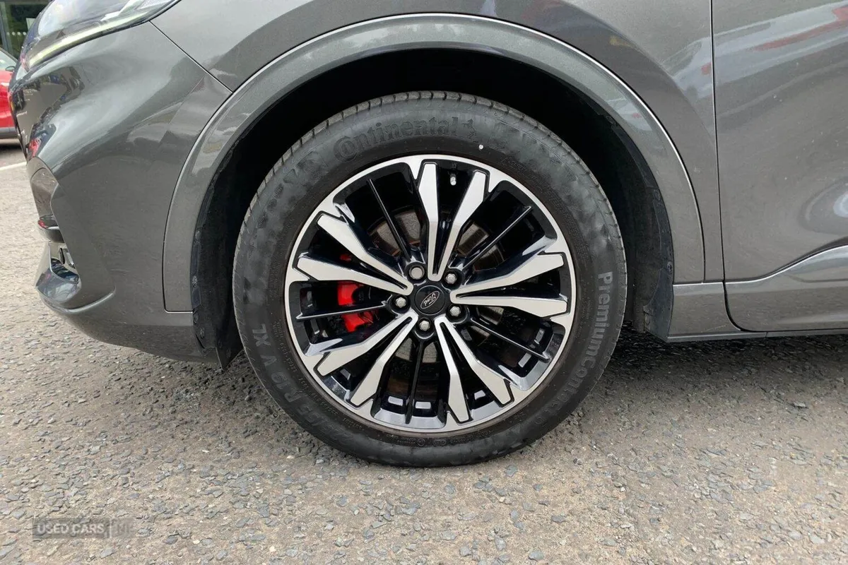 Ford Kuga 2.5h Duratec FHEV ST-Line X Edition Magn - Image 6