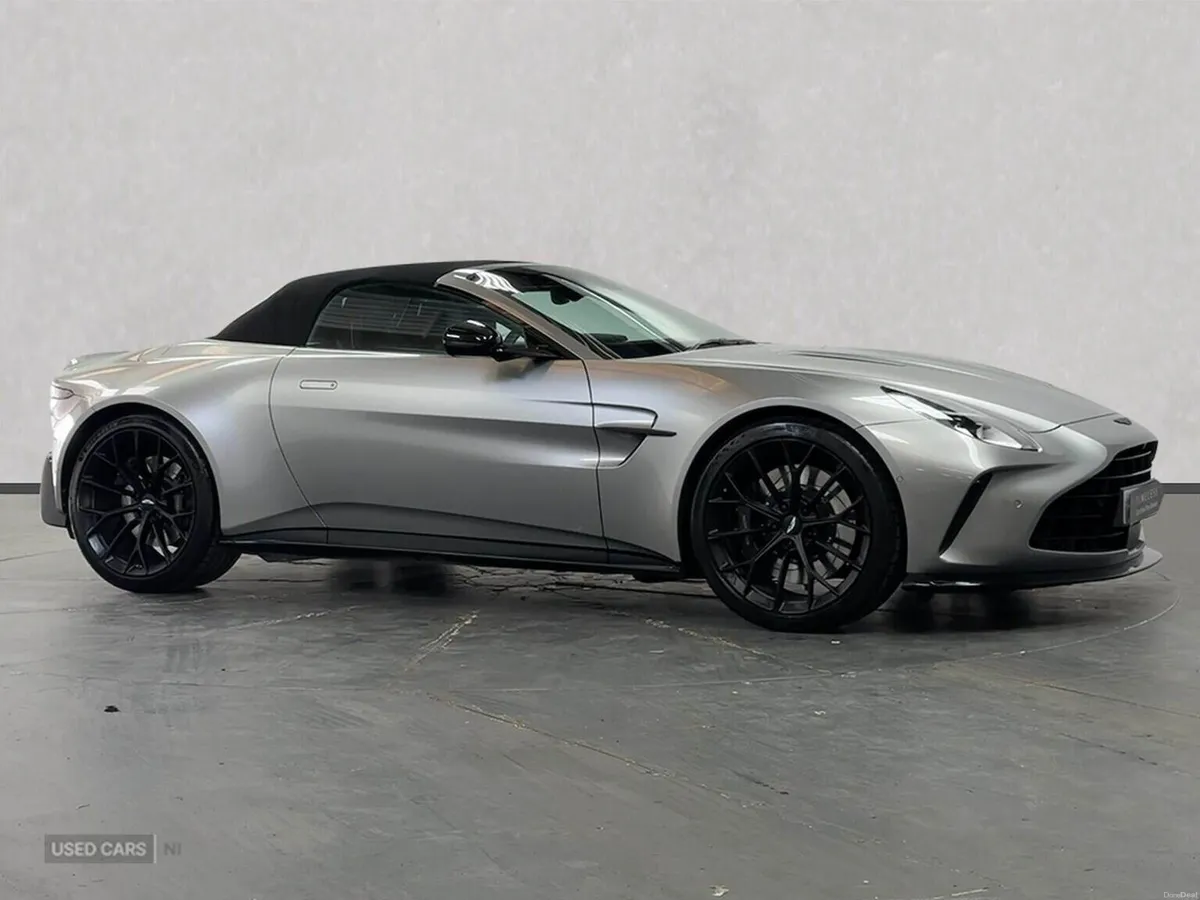 Aston Martin Vantage V8 2Dr Auto - Image 2