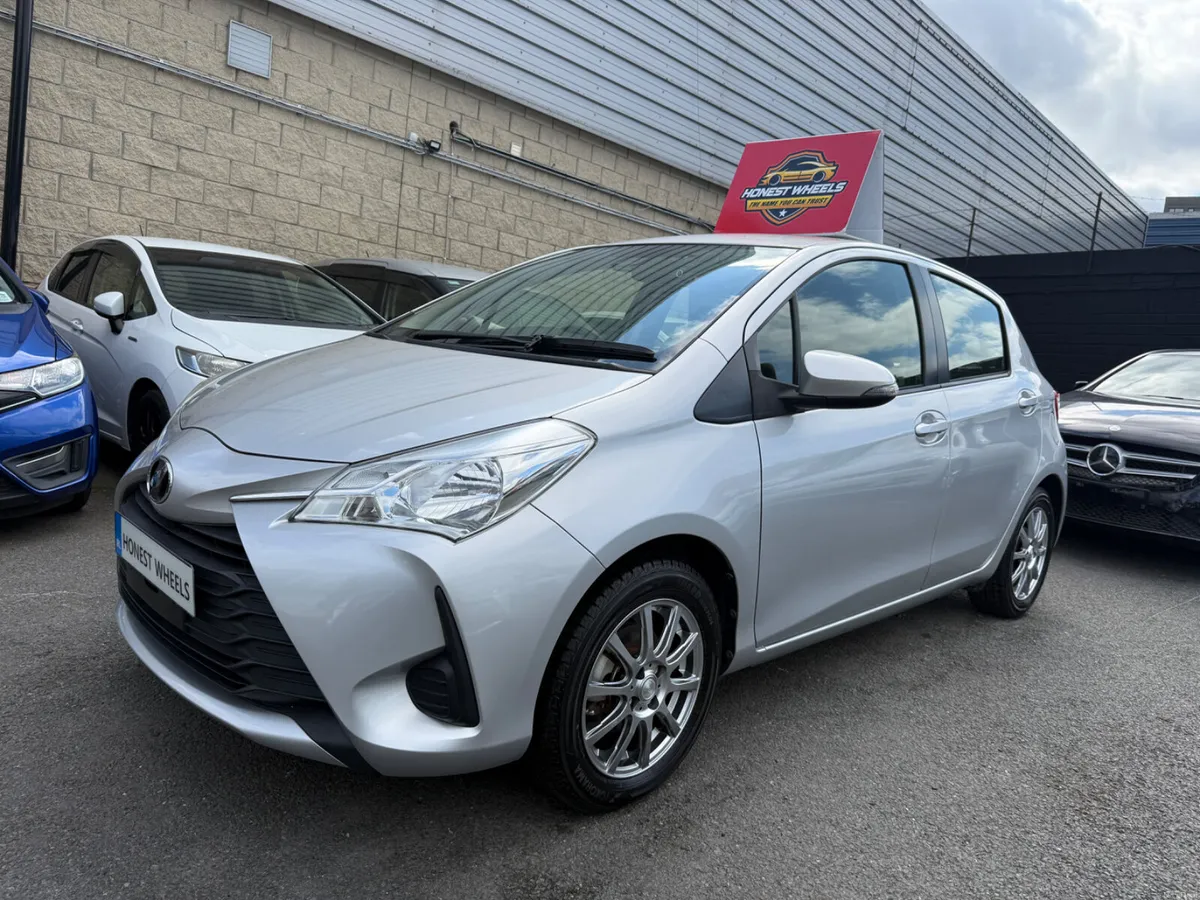 2017 Toyota Vitz 1.0 Petrol Automatic - Image 3