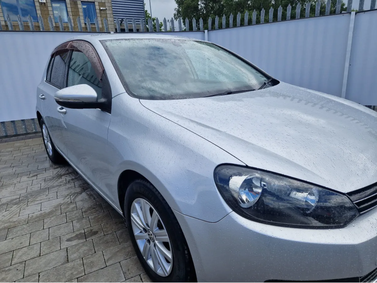 Volkswagen Golf 1.2 PETROL AUTO - Image 2