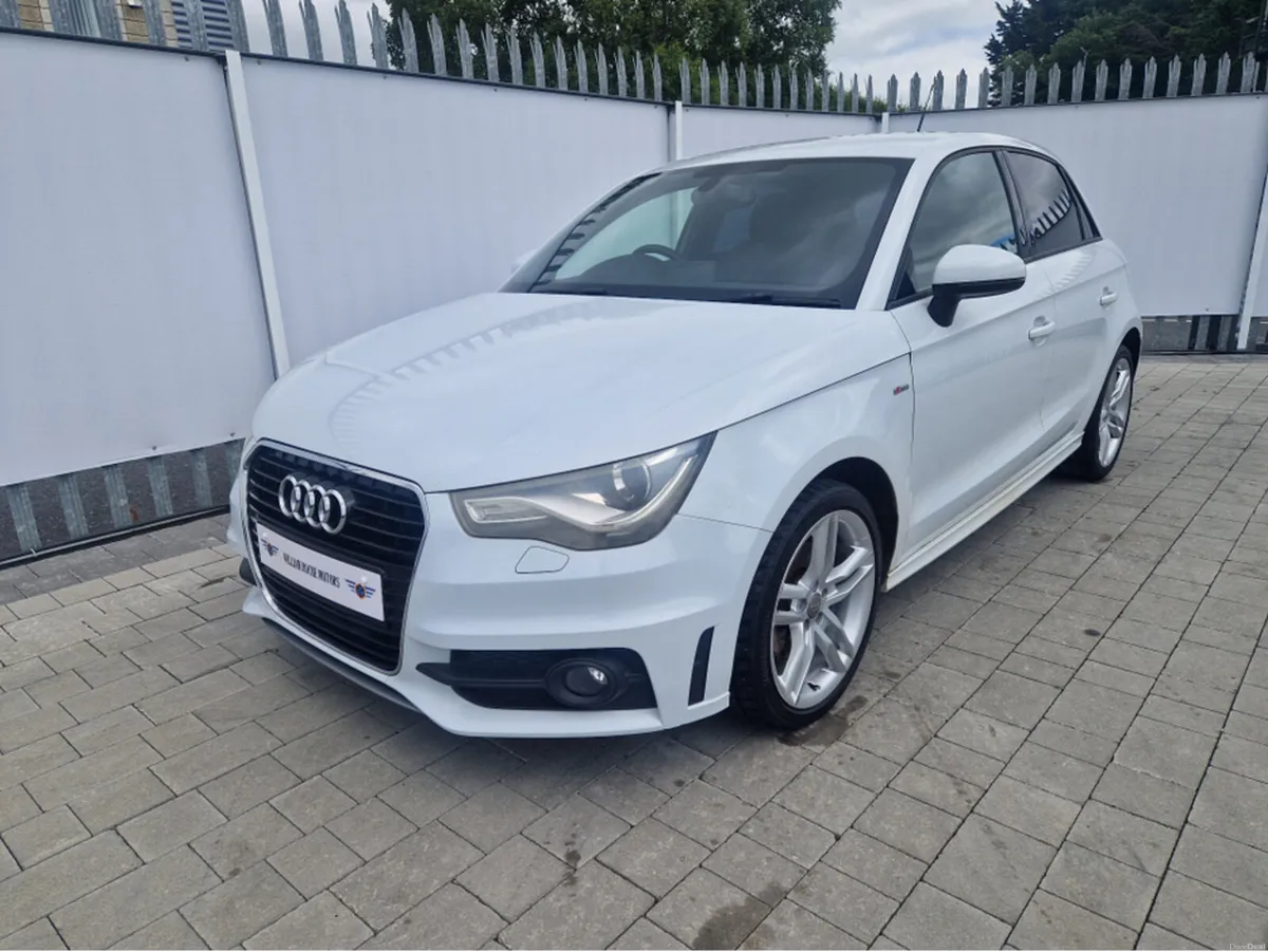 Audi A1 1.4 PETROL AUTO - Image 4