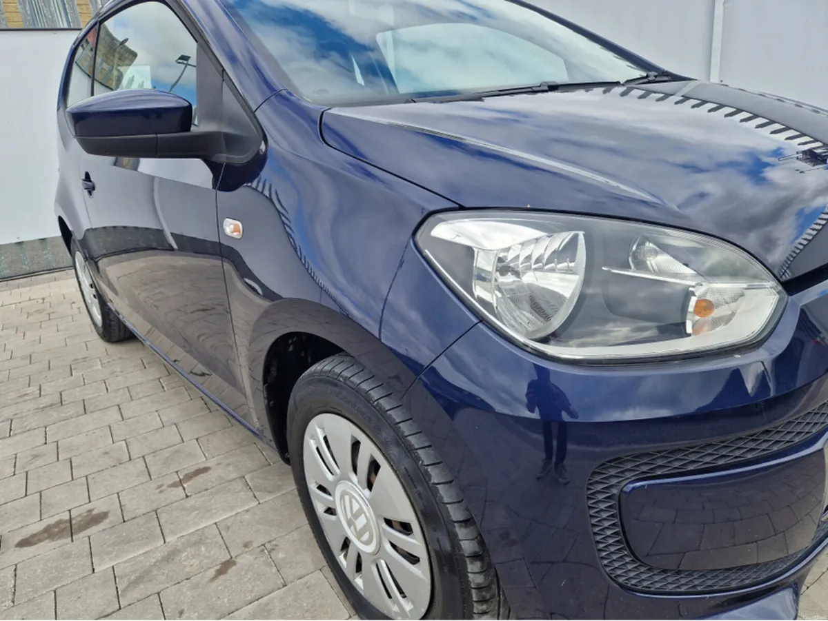 Volkswagen up! 1.0 PETROL AUTO - Image 2