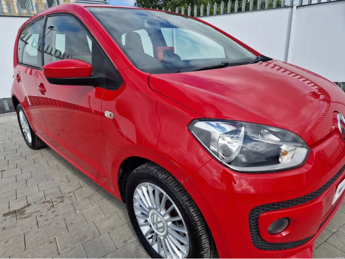 Volkswagen up! 1.0 PETROL AUTO - Image 2