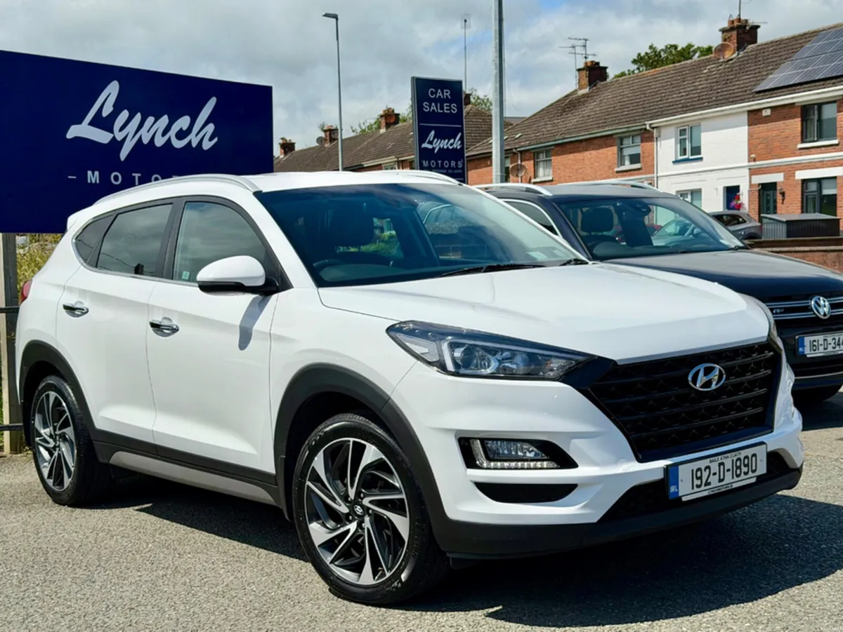 Hyundai Tucson IX35 2WD EXECUTIVE PLUS DCT 5DR AUT - Image 1
