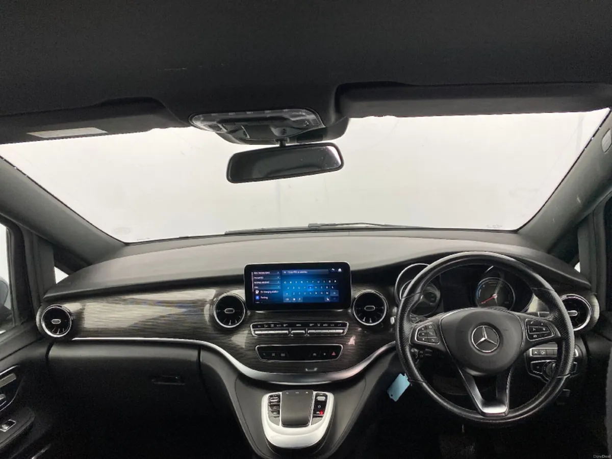 Mercedes-Benz EQV 300 SPORT PREMIUM + PLUS - Image 4