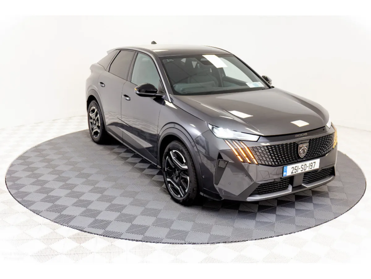 Peugeot 3008 E-Allure 73kWh 210HP - Image 1