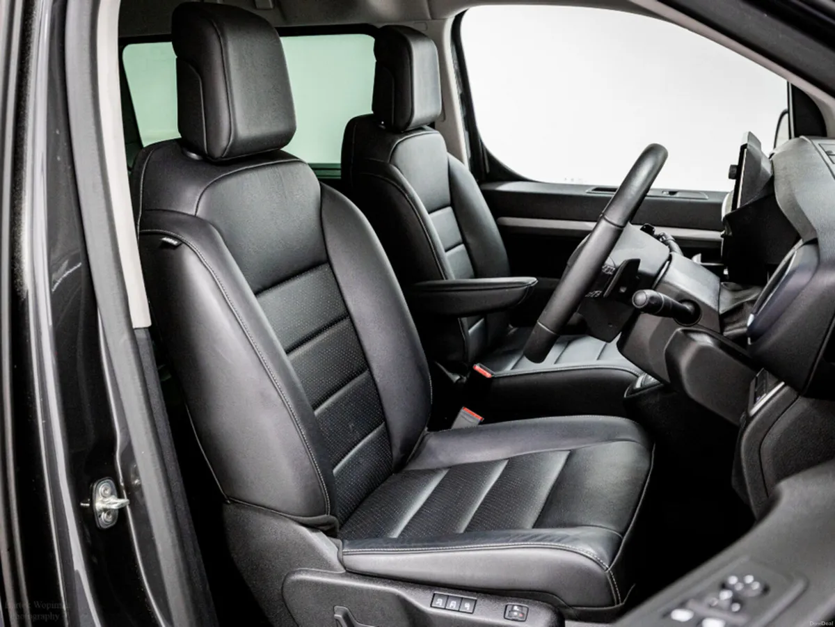 Citroen Spacetourer ë-MAX XL 75kWh 135HP - 8 Seats - Image 4