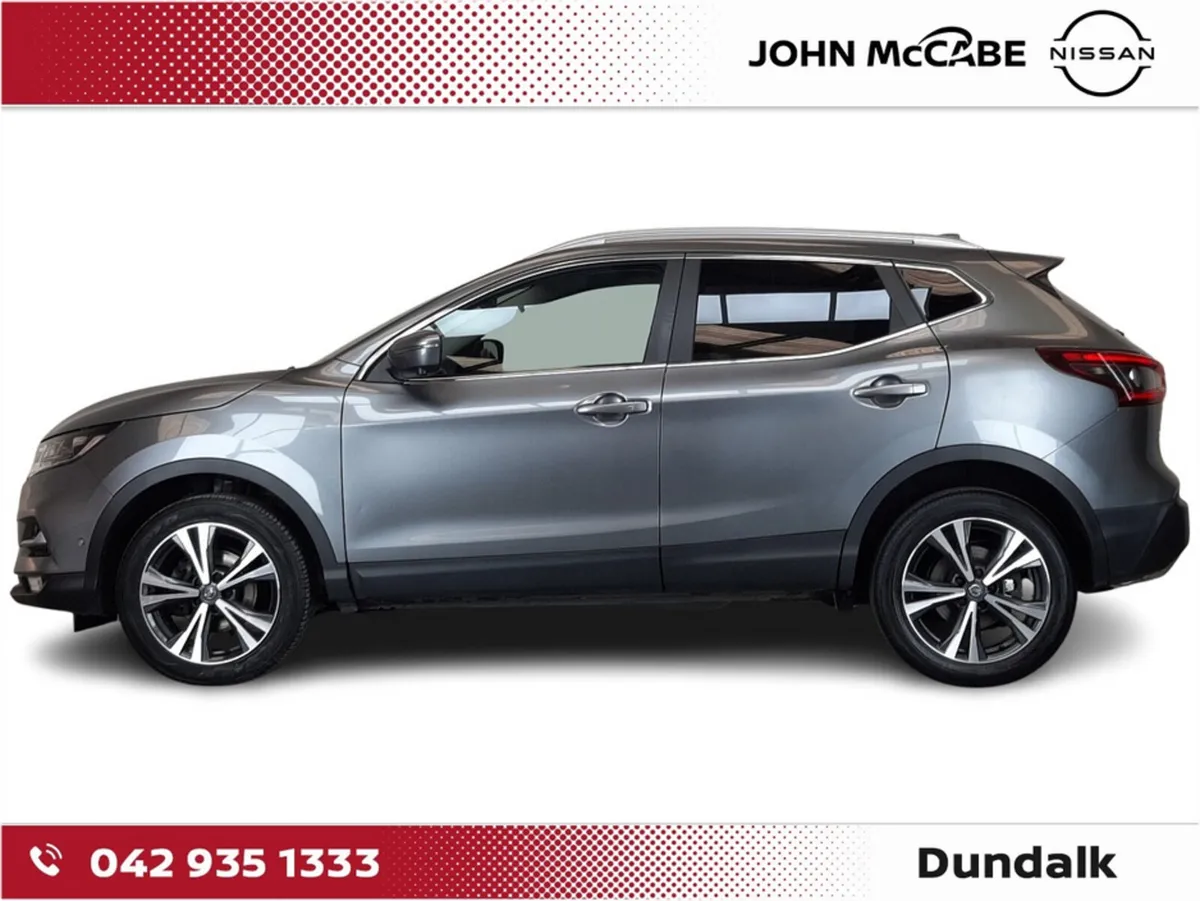 Nissan Qashqai 1.5 DSL SV PREMIUM MANUAL *RETAIL P - Image 4