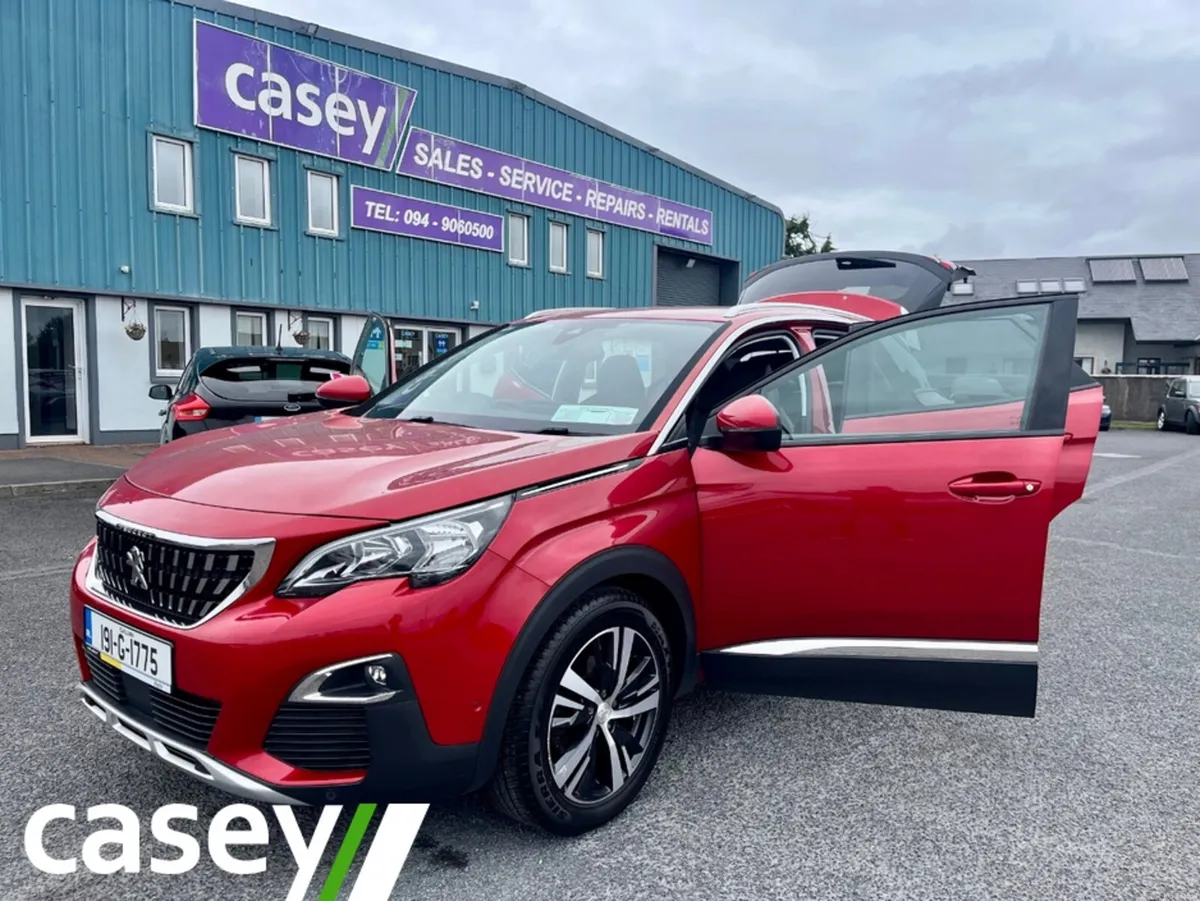 Peugeot 3008 ALLURE 1.2 130 4DR - Image 6