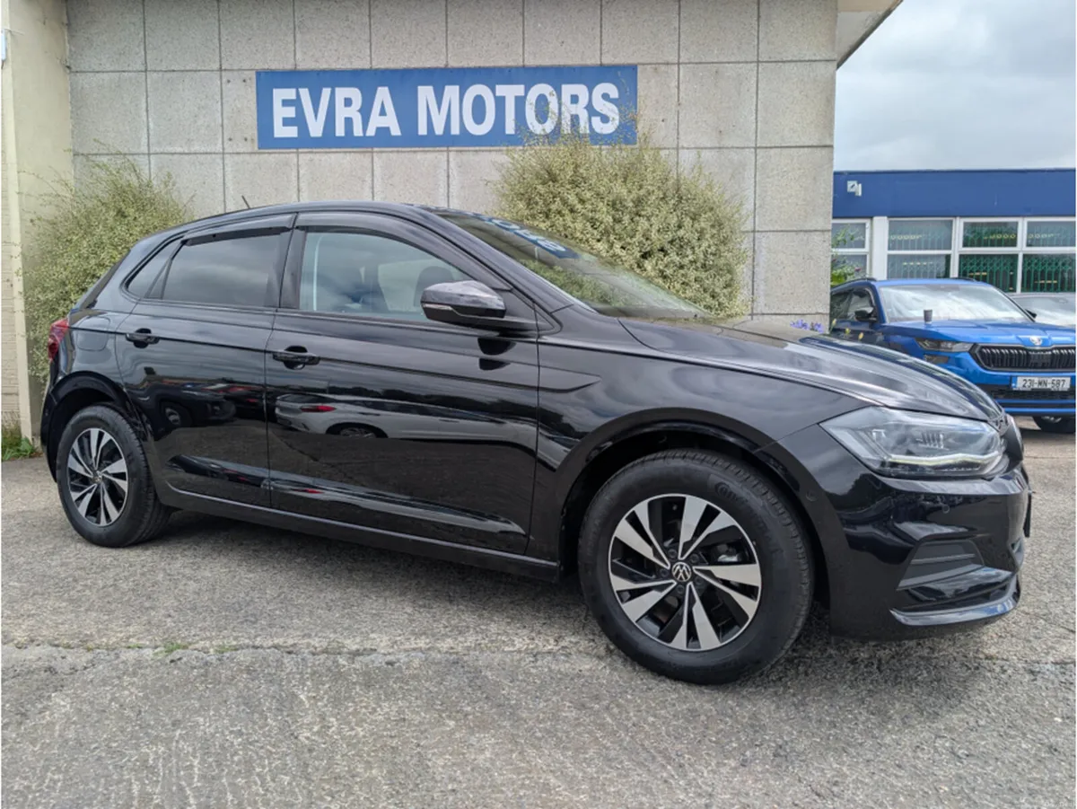 Volkswagen Golf COMFORTLINE AUTOMATIC 1.0 PETROL / - Image 3