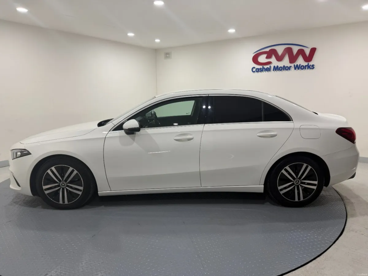Mercedes-Benz A-Class SPORT D AUTO - Image 4