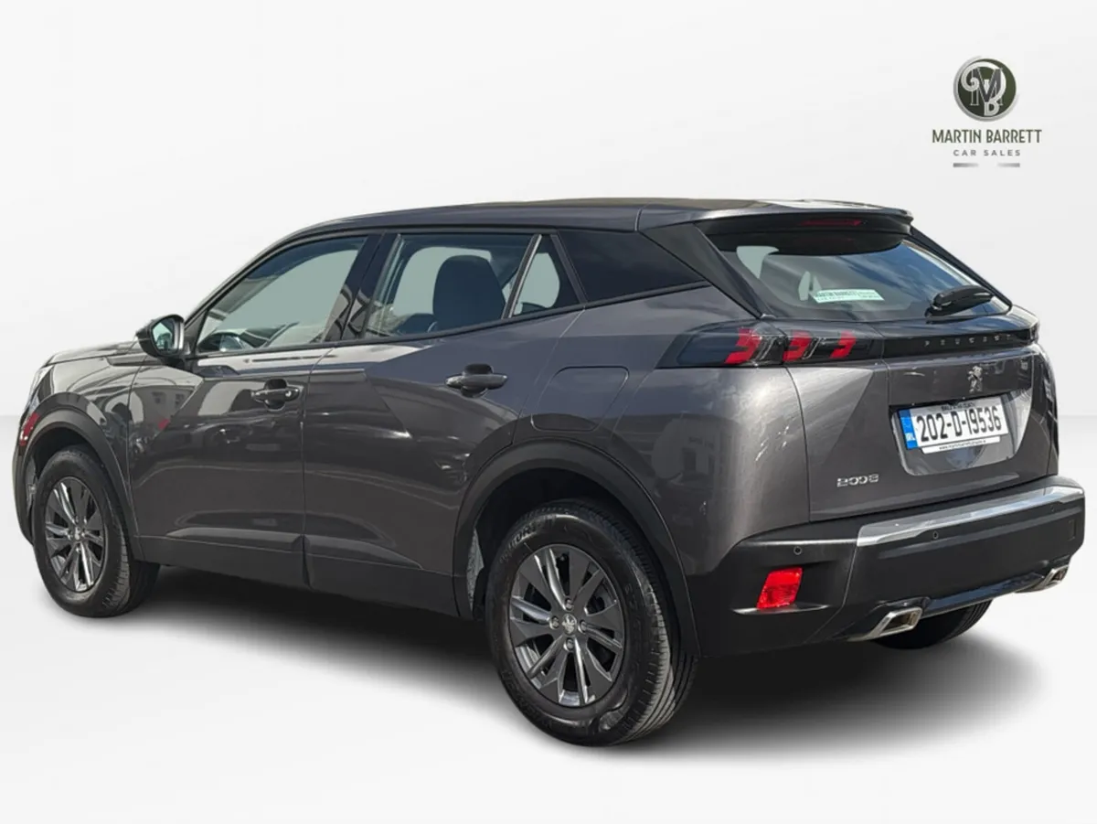 Peugeot 2008 ACTIVE 1.2 130 AUTOMATIC 4DR A - Image 4