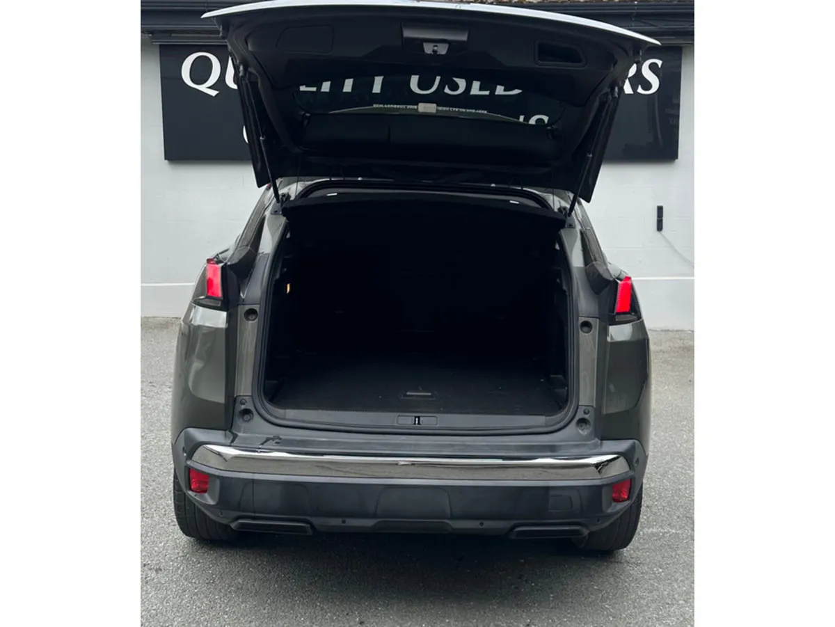 Peugeot 3008 ALLURE 1.2 130 4DR - Image 5