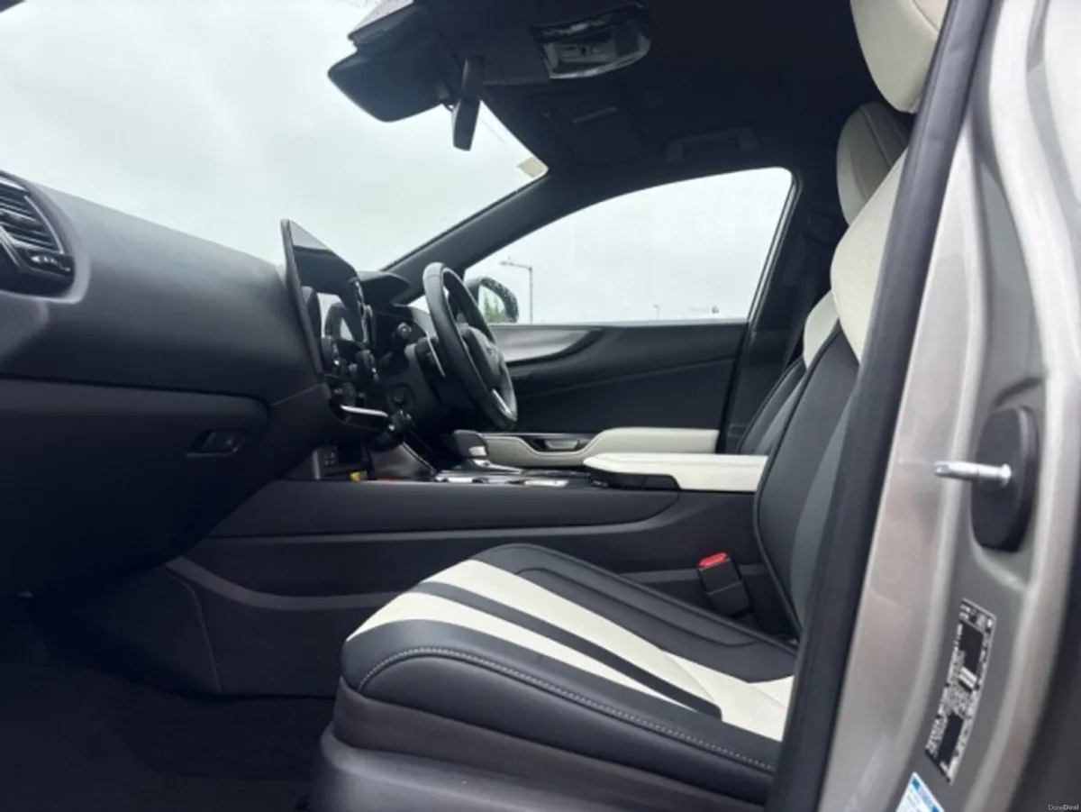 Lexus NX NX 450h+ F SPORT AWD // Remote Central Lo - Image 5