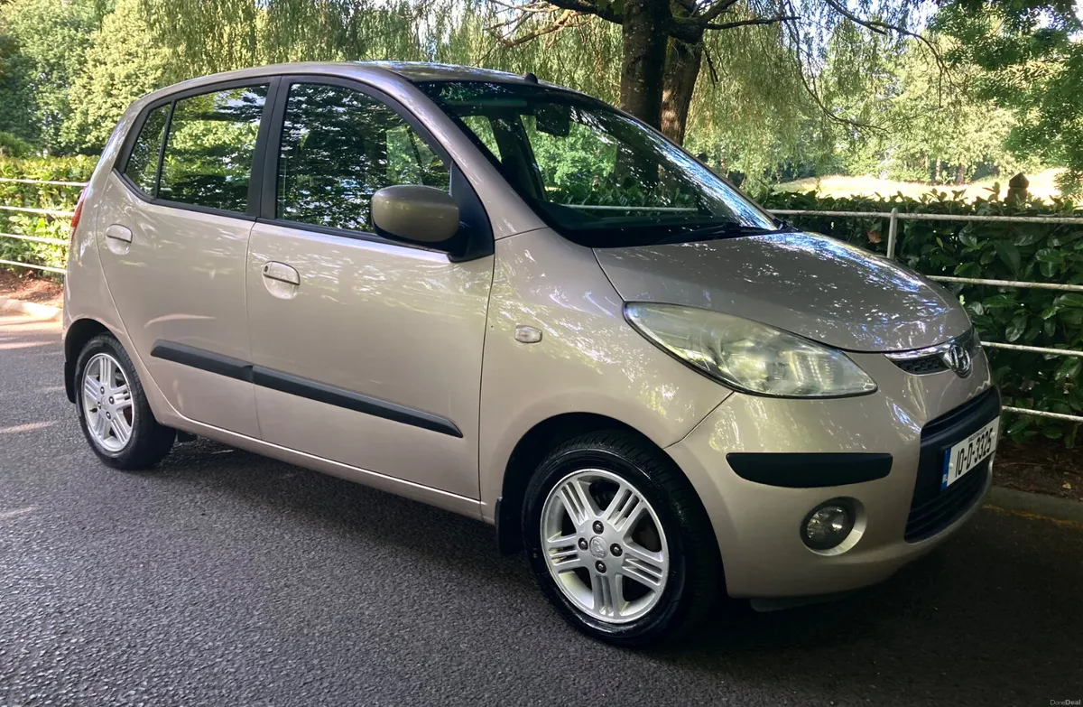 Hyundai i10 Deluxe Edition Only 80k kms Perfect - Image 2