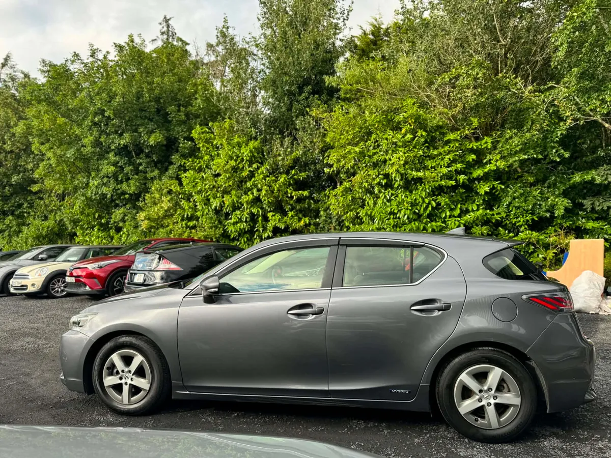 2015 Lexus CT200h Hybrid Auto | warranty - Image 6