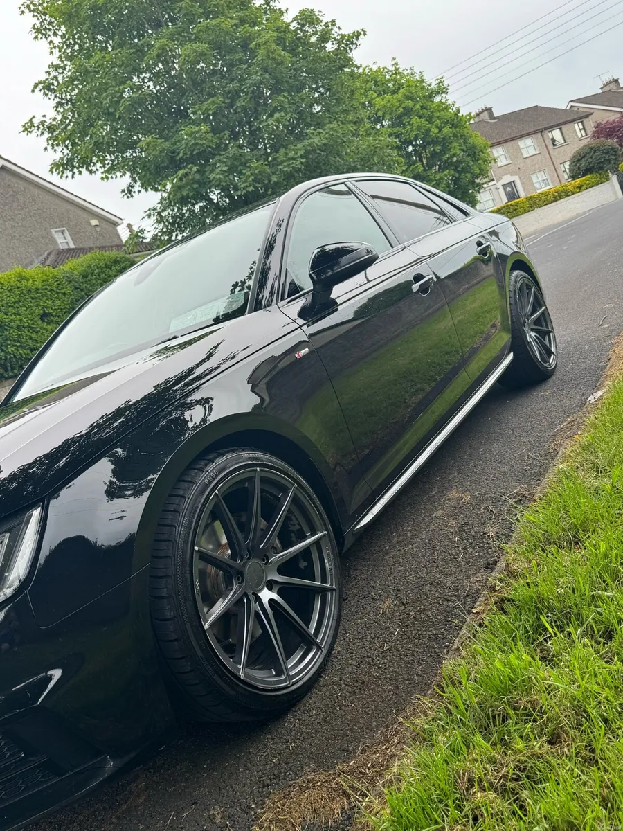 Car - Image 3