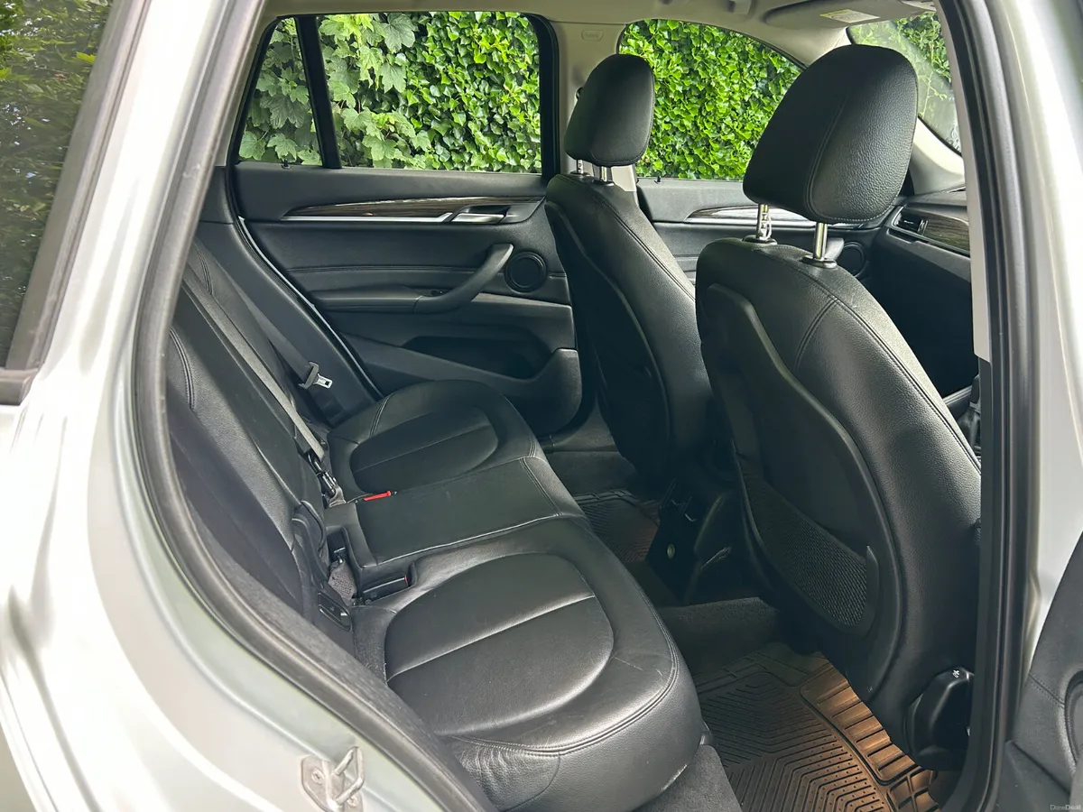 2017 BMW X1 Automatic NCT 2/27 Tax 9/26 €10900 - Image 5