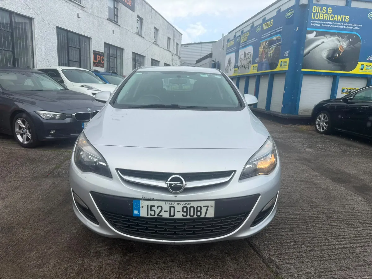 Opel Astra 2015 - Image 4