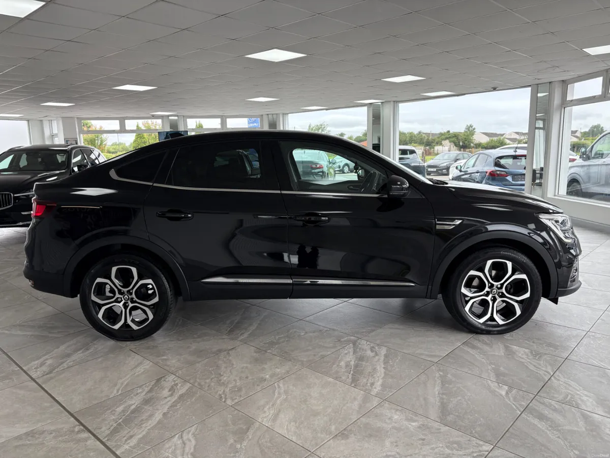 2023 Renault Arkana E-Tech Automatic 1.6L Hybrid - Image 5