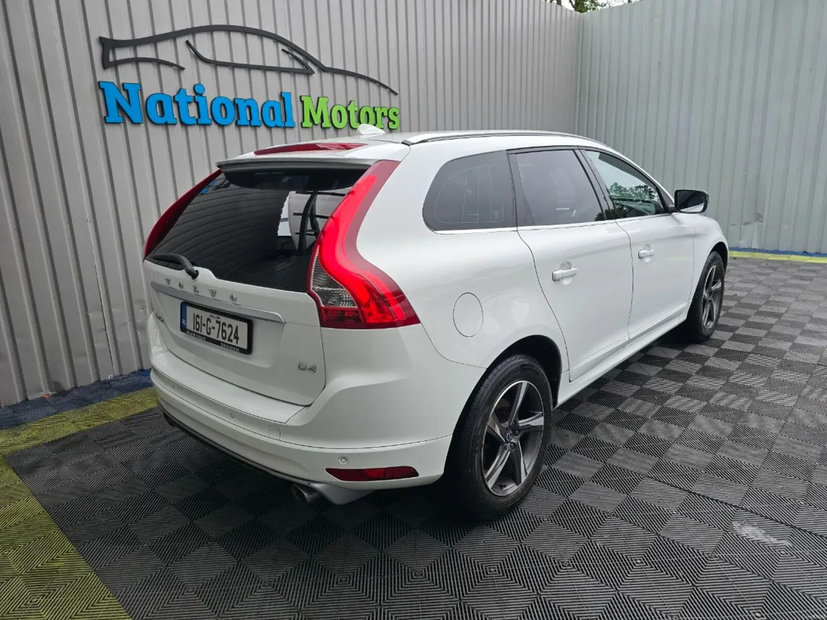 2016 Volvo XC60 D4 FWD R-DESIGN AUTOMATIC - Image 3