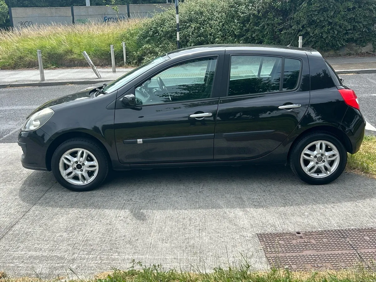 2006 RENAULT CLIO 1.2PETROL  5DR NEW NCT 9/27 - Image 3